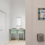 شقة Roccella