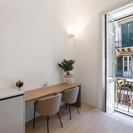 Roccella Apartment *